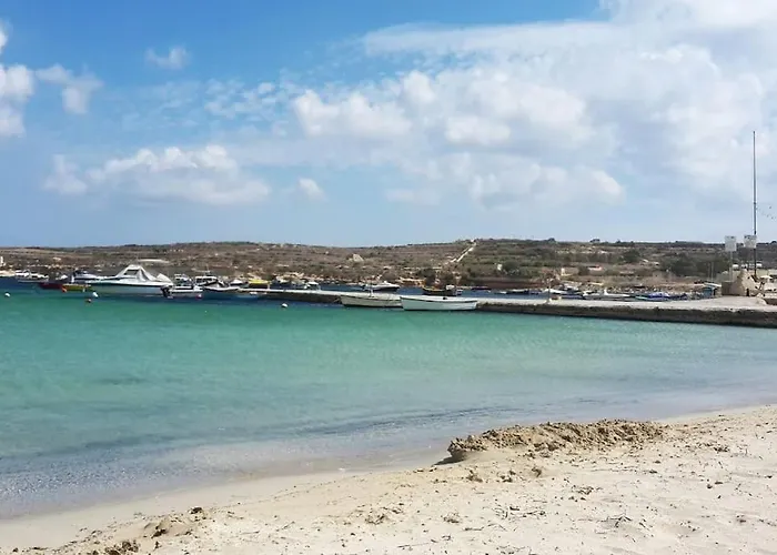 Spotless With Views Of St Thomas Bay Apartment *