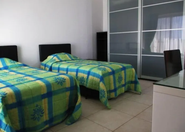 Apartment Spotless With Views Of St Thomas Bay Marsaskala