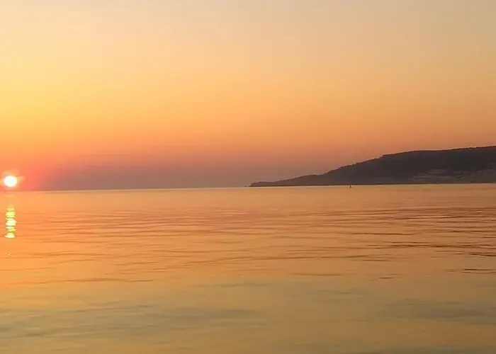 Apartment Spotless With Views Of St Thomas Bay *